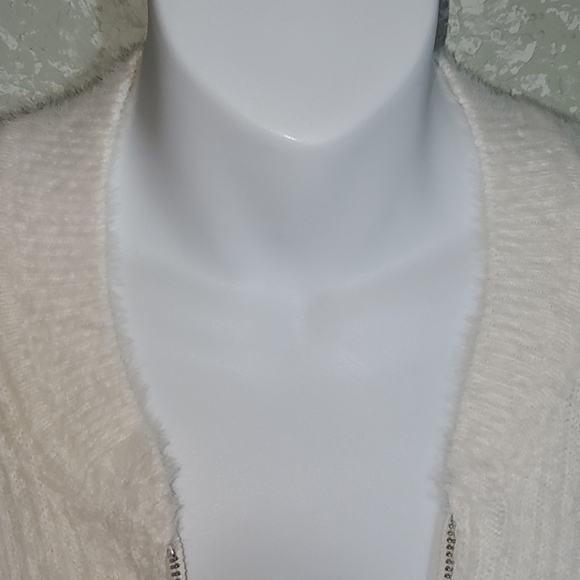 1.State Zip Front Eyelash Bomber Sweater - Picture 5 of 12